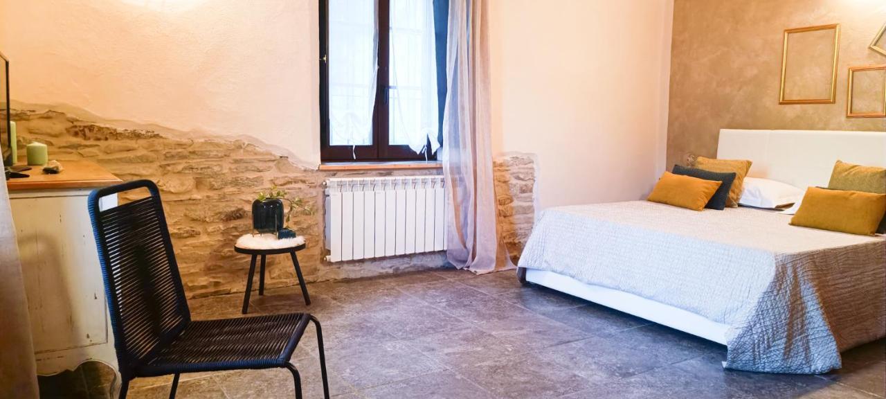 A Casa Di Anna Cortemilia Exterior foto